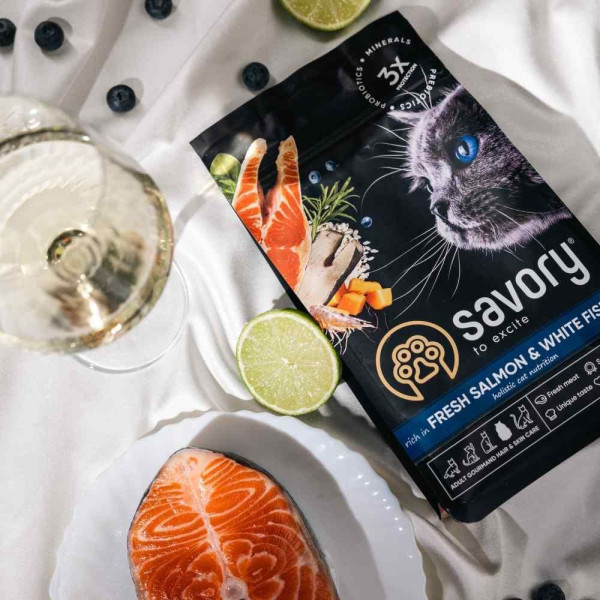 Savory Hair and Skin Care сухий корм для котів 8 кг - лосось та біла риба Savory – купити зі знижкою %