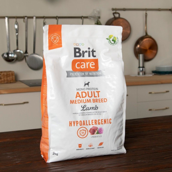Brit Care Hypoallergenic Medium Breed Adult сухий корм для собак 3 кг - ягня Brit Care – купити зі знижкою %