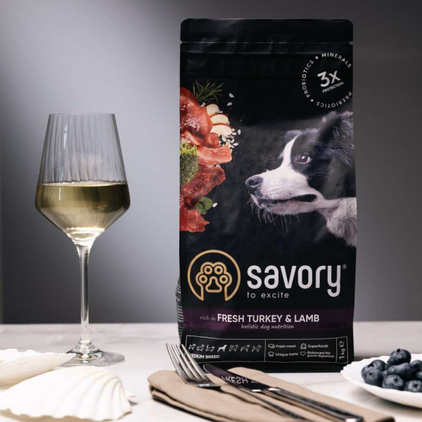 Savory Medium Breed сухий корм для собак 12 кг - індичка та ягня Savory – купити зі знижкою %